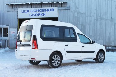 На базе Лада Ларгус сделали грузопассажирский минивэн