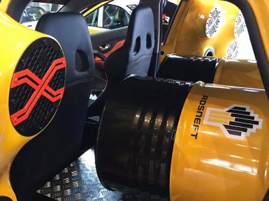 фото LADA XRAY Sport Rosneft