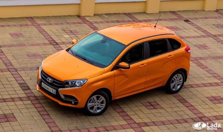 Старт продаж Lada XRAY Exclusive намечен на осень 2017 года