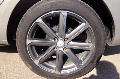 Первые живые фото Lada Vesta Exclusive