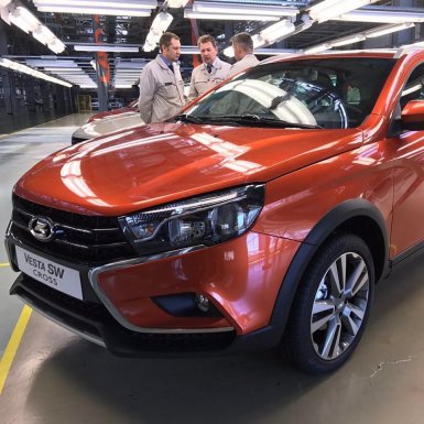 АВТОВАЗ познакомил дилеров с универсалами Лада Веста