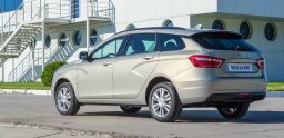 Официальные фото серийной версии универсала Лада Веста