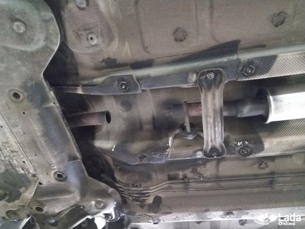 замена гофры на лада веста