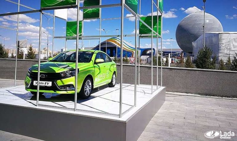 Первая электрическая Лада Веста была продана в Казахстане