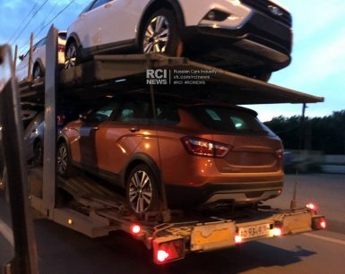 АВТОВАЗ начал отгрузку универсалов Лада Веста дилерам