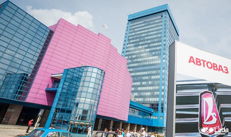 На поддержку сотрудников АВТОВАЗа правительство выделило 440 млн.рублей