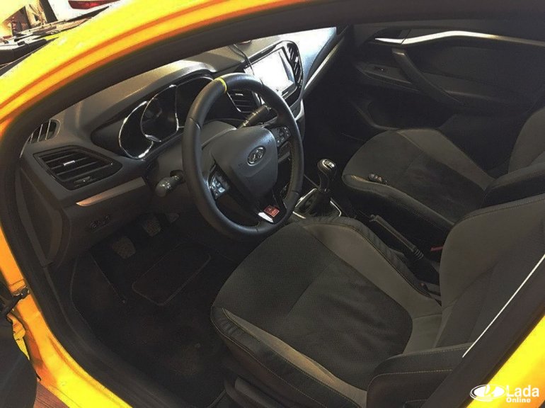 Фото салона Лада Веста спорт