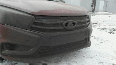 Зимняя решетка радиатора «ЯрПласт»