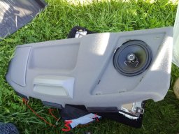 Как снять заднюю полку на седане Лада Приора