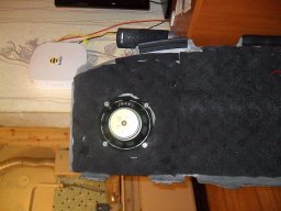 шумоизоляция задней полки автомобиля (седан)