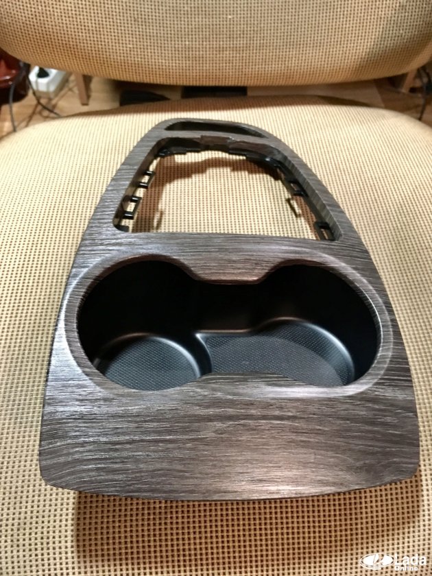 салон весты под дерево