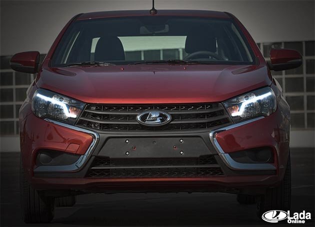 Гибкие светодиодные ДХО на Лада Веста