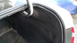 Про накладки, прикрывающие пружины багажника Лада Веста