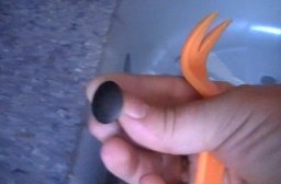 клипсы обшивки крыльев багажника лада веста