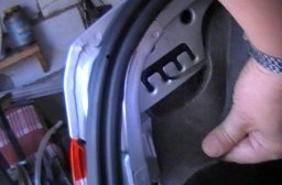 пружины крышки багажника лада веста