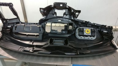 сняли панель (торпедо) с Лада Веста