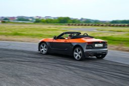 На базе Лада Калина сделали родстер «Крым»