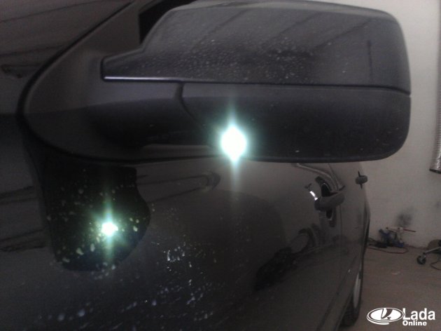 Подсветка в зеркалах Гранты/Калины