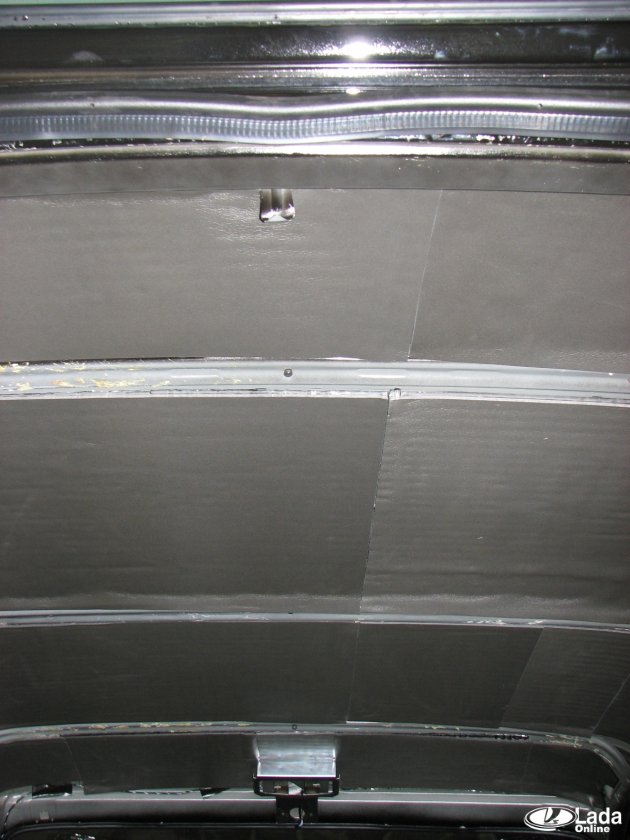 Пример шумоизоляции крыши Lada 4x4 Urban (Нива 2121)