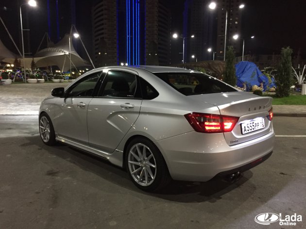 накладки на пороги лада веста (внешние)