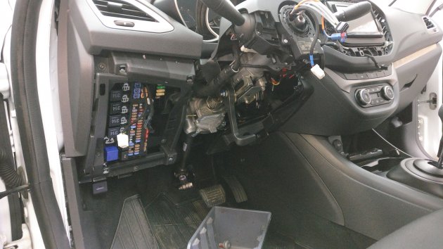 Процесс снятия торпедо Весты