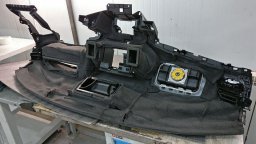 шумоизоляция панели (торпедо) Лада Веста, звукопоглотитель