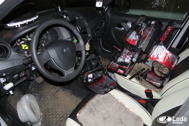 шумоизоляции панели (торпедо) на Лада Калина 2 без снятия