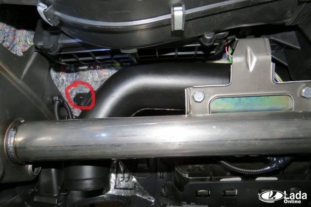 шумоизоляции панели (торпедо) на Лада Калина 2 без снятия