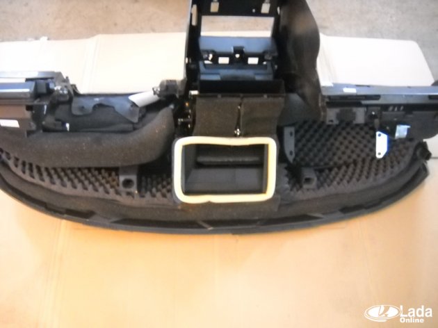 Шумоизоляция торпедо Лада Приора