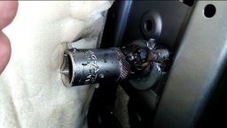 крепление второго штатного подлокотника для Лада Веста