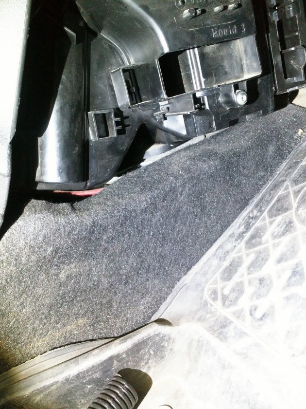 Как сделать охлаждаемый бардачок на Лада Ларгус.