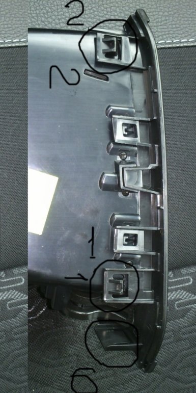 Как снять центральные дефлекторы Lada XRAY