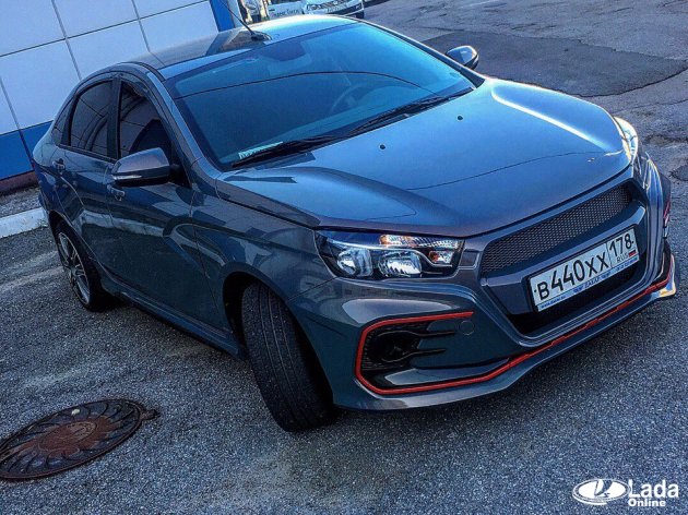 Обвес Urol с сочетанием переда Razor