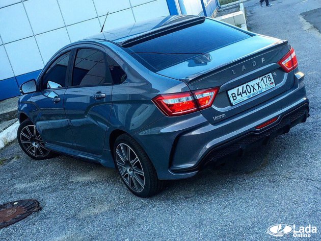 Обвес Urol с сочетанием переда Razor