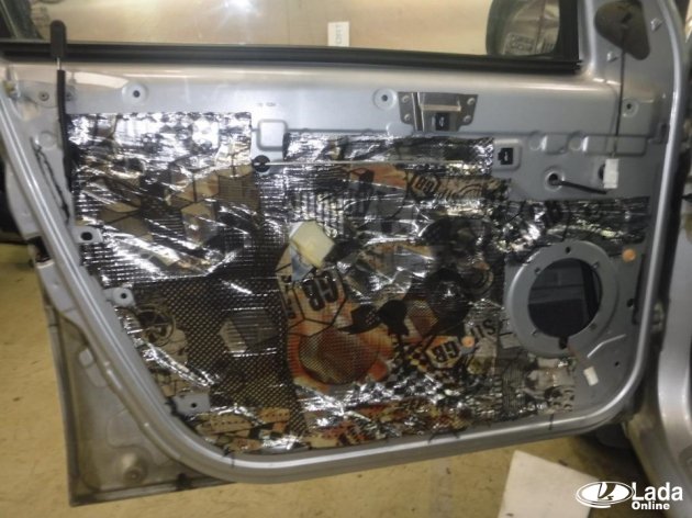 Шумоизоляция дверей Лада Ларгус