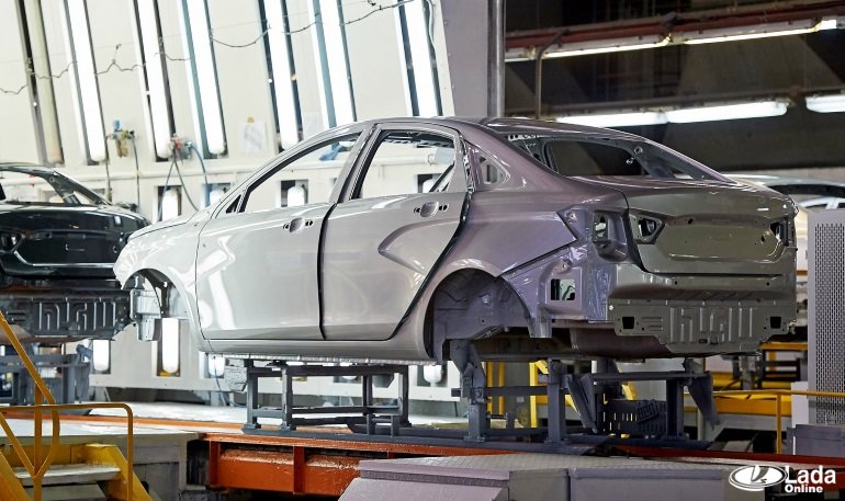 На Lada Ижевск увеличат выпуск Lada Vesta на треть