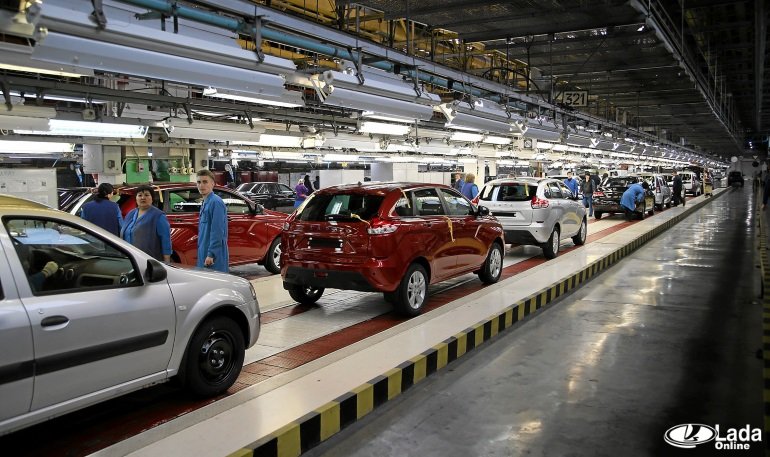 Работникам АВТОВАЗа в конце 2017 года выплатят Новогоднюю премию