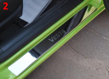 аналог оригинальных накладок из нержавеющей стали для Лада Веста