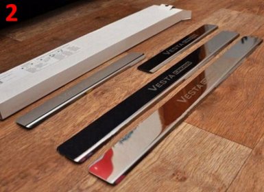 аналог оригинальных накладок из нержавеющей стали для Лада Веста