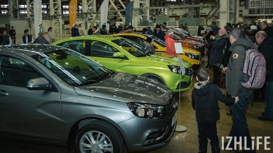 Фото и видео Дня открытых дверей на Lada Ижевск 2017