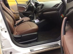 тюнинг салона Lada Vesta