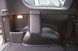 Обзор накладок на ковролин задних арок Лада Ларгус 5 мест