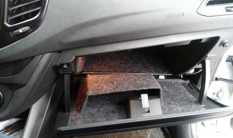 Изготовление и установка органайзера в бардачок LADA