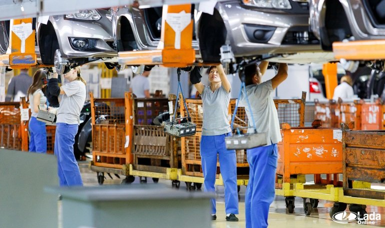 В 2017 году на АВТОВАЗе сократили 5 000 человек