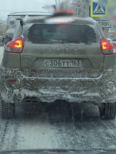 Lada XRAY Cross проходит испытания в Сургуте