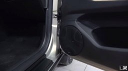 колонки в Лада Веста