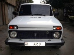 Нива 2121 2004 года выпуска