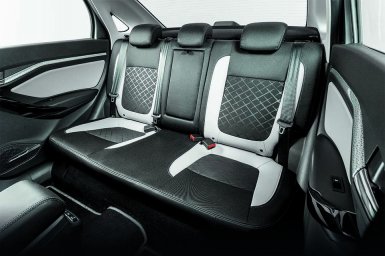 официальные фото седана Lada Vesta Cross