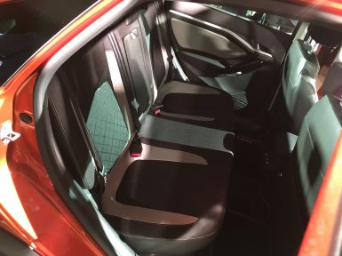 Реальные фото седана Lada Vesta Cross