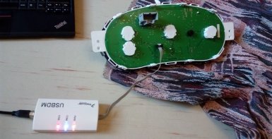 подключения программатора к панели приборов Лада Веста